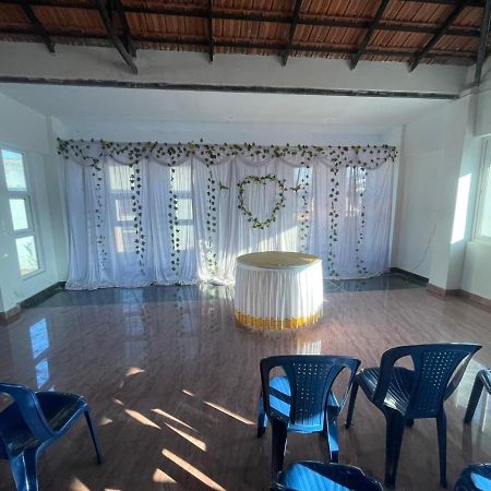 Coorg Ashok Palace Madikeri Extérieur photo